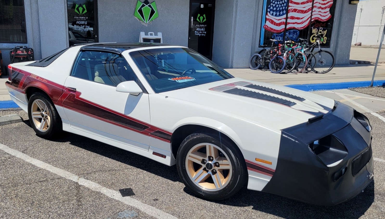 Chevrolet-Camaro-1986-Coupe