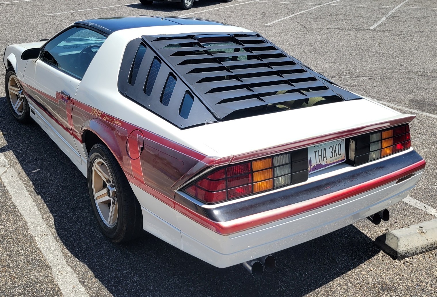 Chevrolet-Camaro-1986-Coupe-3