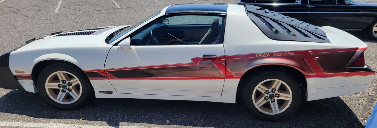 Chevrolet-Camaro-1986-Coupe-5