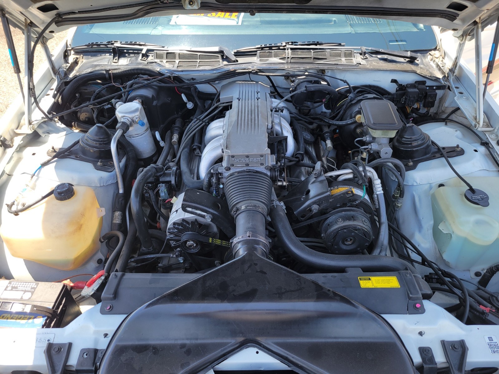 Chevrolet-Camaro-1986-Coupe-9