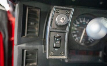Chevrolet-Camaro-1987-Coupe-10