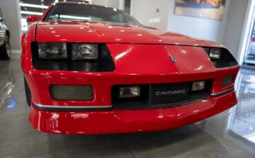 Chevrolet-Camaro-1987-Coupe-3
