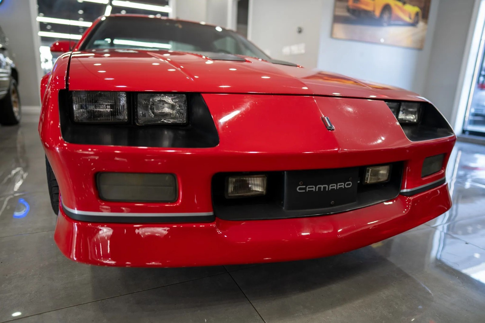 Chevrolet-Camaro-1987-Coupe-3