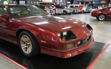 Chevrolet-Camaro-1987-Coupe-37