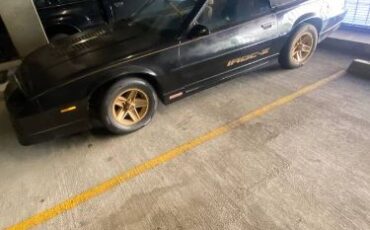 Chevrolet-Camaro-1988-Black-11