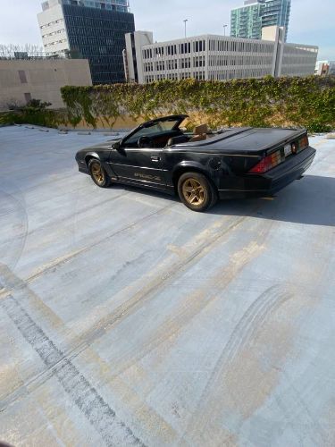 Chevrolet-Camaro-1988-Black-4