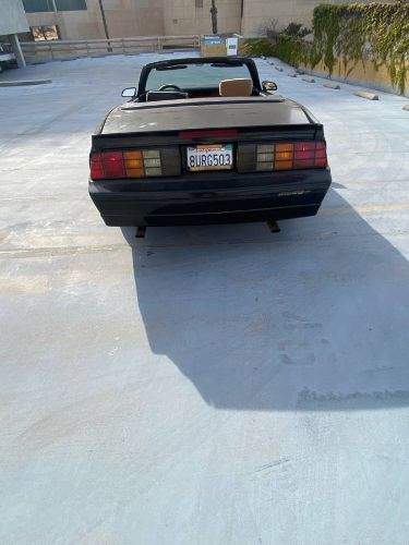 Chevrolet-Camaro-1988-Black-5
