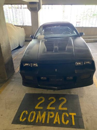 Chevrolet-Camaro-1988-Black