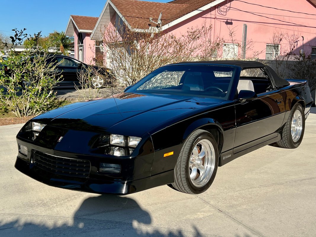 Chevrolet-Camaro-1989-Convertible-18