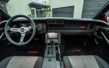 Chevrolet-Camaro-1989-Rally-Red-Gray-ampamp-Silver-22