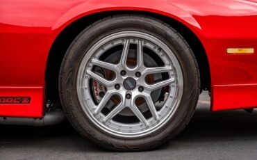 Chevrolet-Camaro-1989-Rally-Red-Gray-ampamp-Silver-32