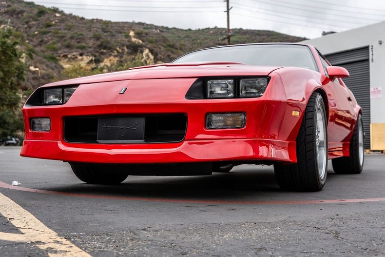 Chevrolet-Camaro-1989-Rally-Red-Gray-ampamp-Silver-44