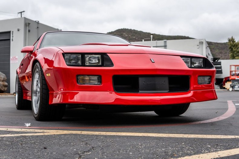 Chevrolet-Camaro-1989-Rally-Red-Gray-ampamp-Silver-47