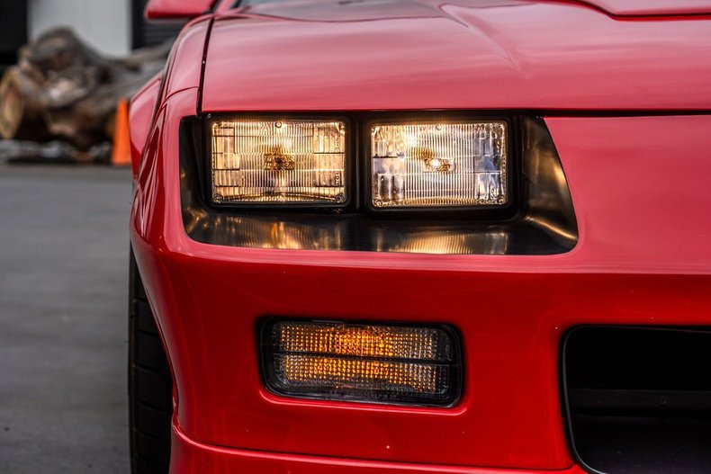 Chevrolet-Camaro-1989-Rally-Red-Gray-ampamp-Silver-9