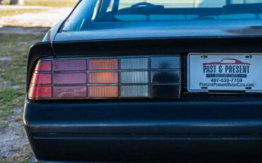 Chevrolet-Camaro-1992-2-Door-17