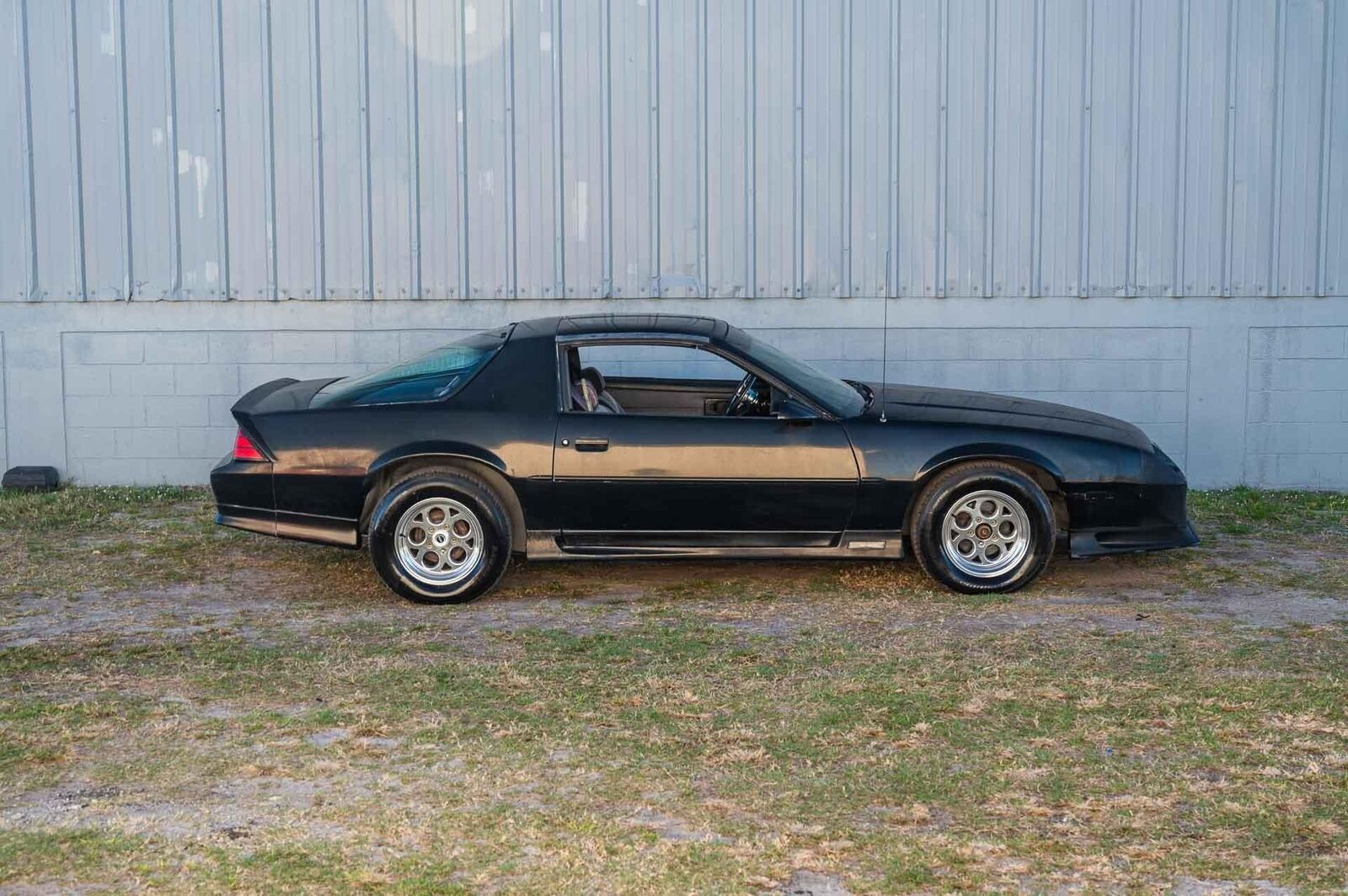 Chevrolet-Camaro-1992-2-Door-6