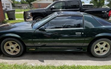 Chevrolet-Camaro-1992-Coupe-2