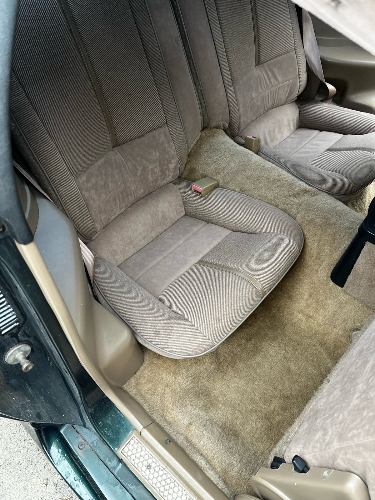 Chevrolet-Camaro-1992-Coupe-8