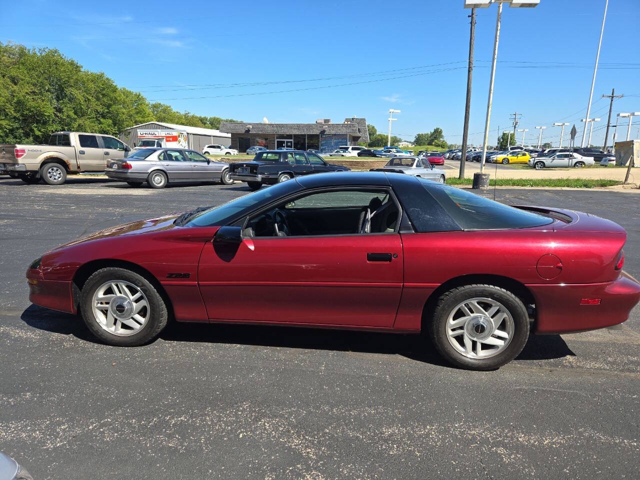 Chevrolet-Camaro-1993-Hatchback-3
