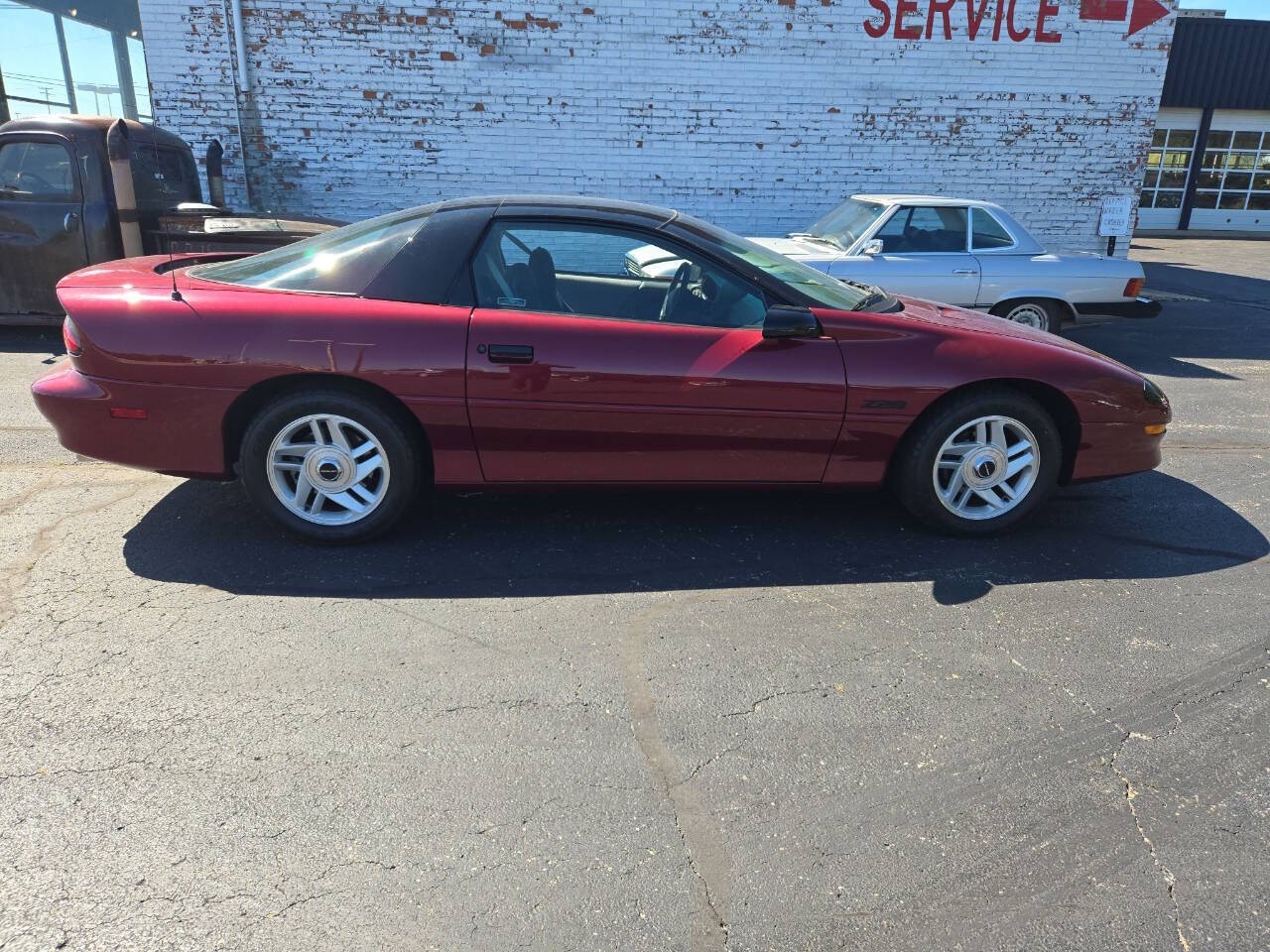 Chevrolet-Camaro-1993-Hatchback-7