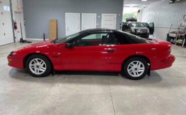 Chevrolet-Camaro-1994-Coupe-1