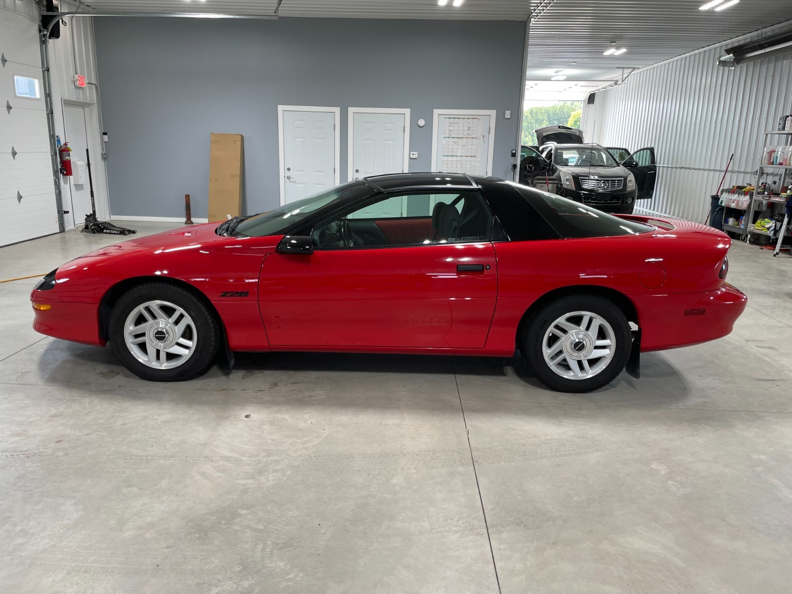 Chevrolet-Camaro-1994-Coupe-1