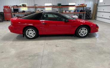 Chevrolet-Camaro-1994-Coupe-3