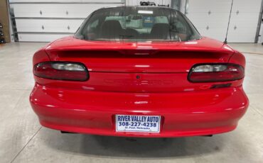 Chevrolet-Camaro-1994-Coupe-4