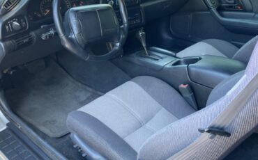 Chevrolet-Camaro-1995-10