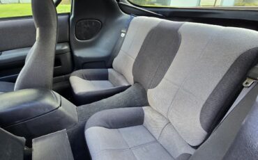 Chevrolet-Camaro-1995-Coupe-11