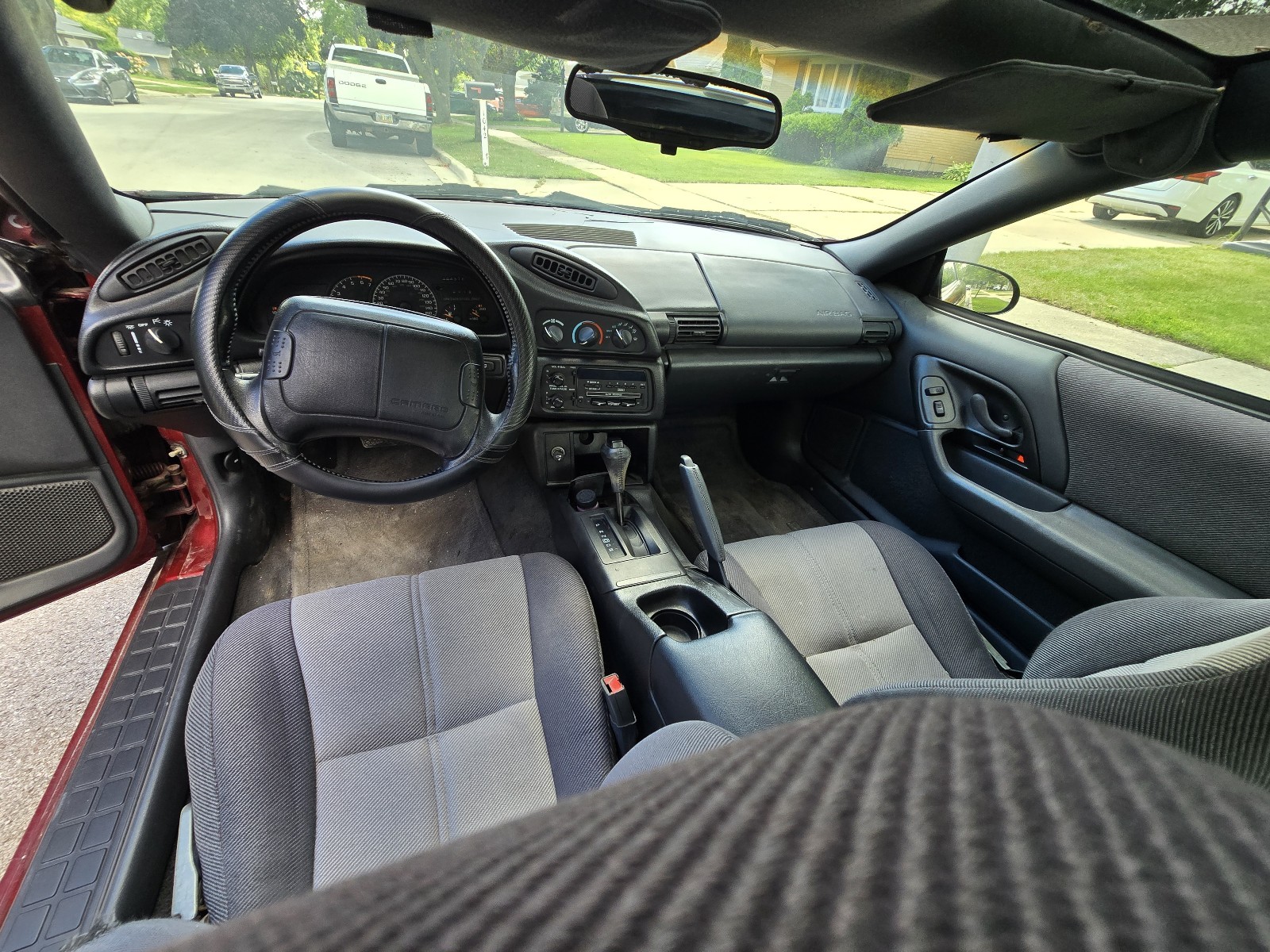 Chevrolet-Camaro-1995-Coupe-9