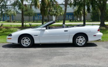 Chevrolet-Camaro-1996-Convertible-11