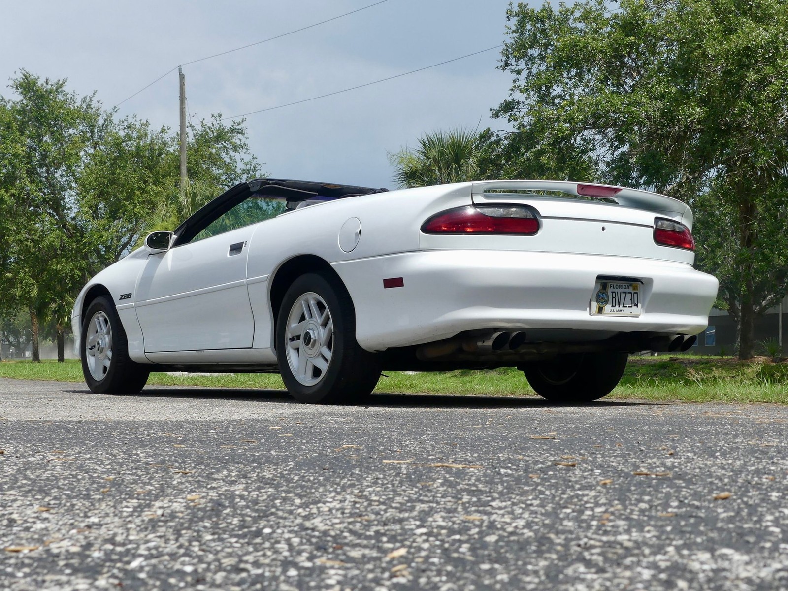 Chevrolet-Camaro-1996-Convertible-16