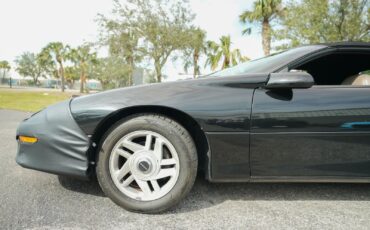 Chevrolet-Camaro-1996-Convertible-18