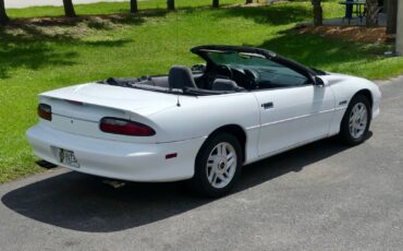 Chevrolet-Camaro-1996-Convertible-21