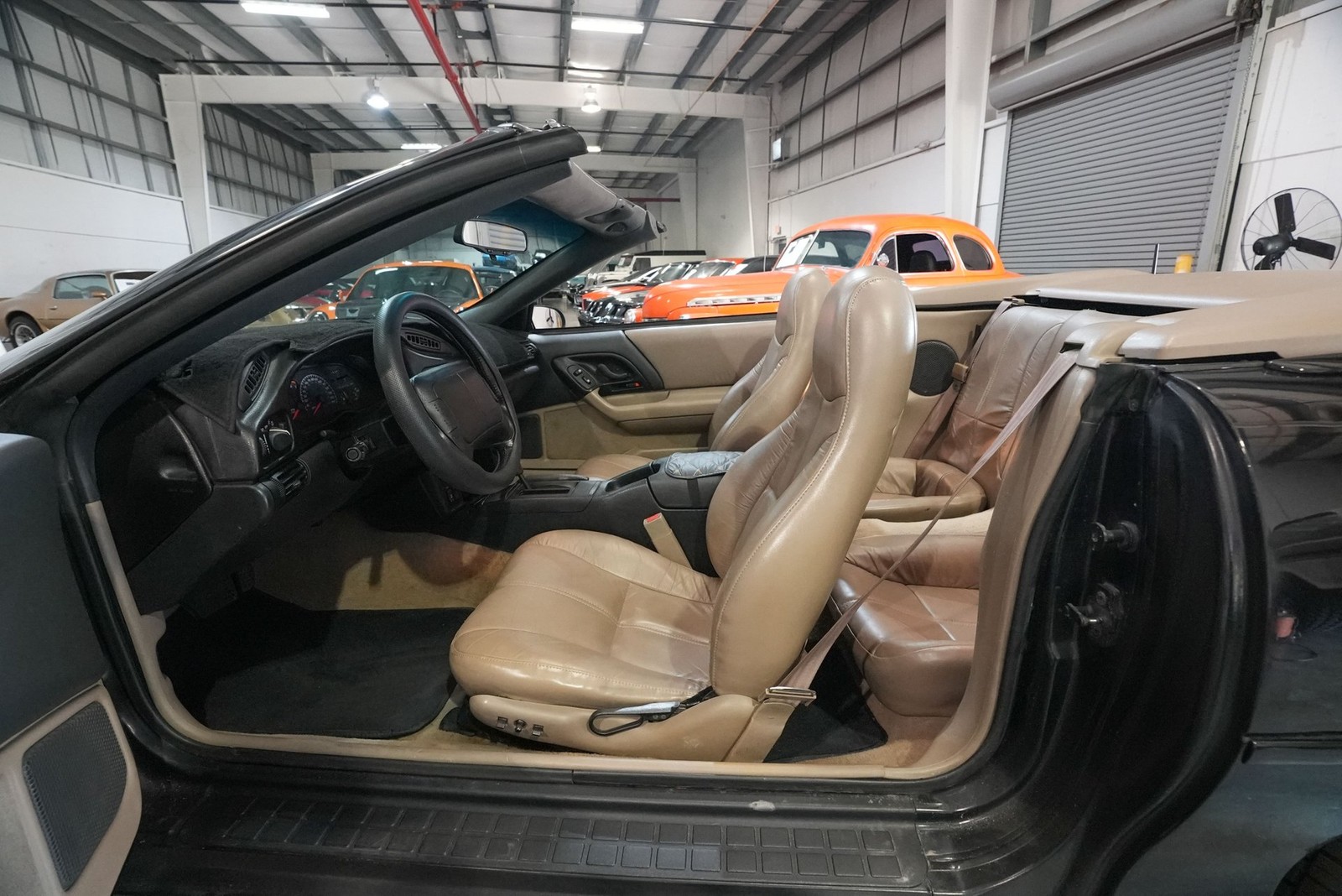 Chevrolet-Camaro-1996-Convertible-4