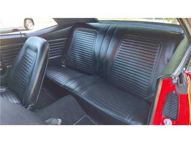 Chevrolet-Camaro-350-1968-2-door-coupe-37