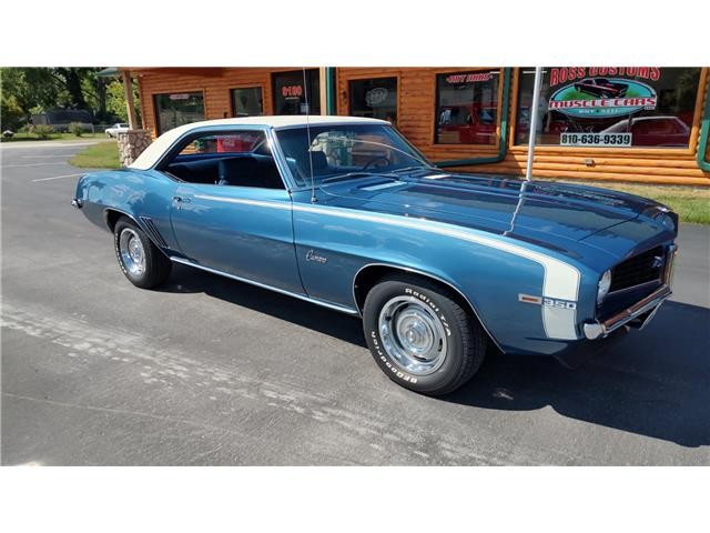 Chevrolet-Camaro-350-1969-2-door-coupe-26