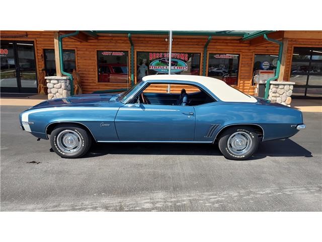 Chevrolet-Camaro-350-1969-2-door-coupe-9