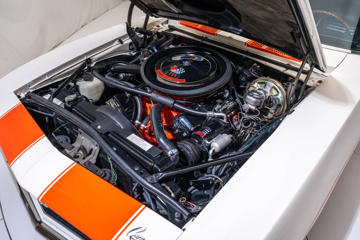 Chevrolet-Camaro-SS-Pace-Car-1969-10
