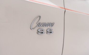 Chevrolet-Camaro-SS-Pace-Car-1969-13