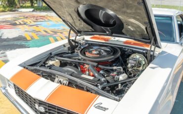 Chevrolet-Camaro-SS-Pace-Car-1969-28