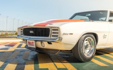 Chevrolet-Camaro-SS-Pace-Car-1969-29