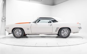 Chevrolet-Camaro-SS-Pace-Car-1969-3