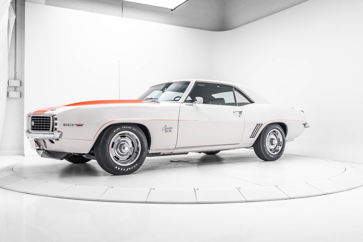 Chevrolet-Camaro-SS-Pace-Car-1969-31