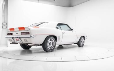 Chevrolet-Camaro-SS-Pace-Car-1969-35