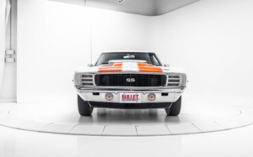 Chevrolet-Camaro-SS-Pace-Car-1969-38
