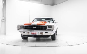 Chevrolet-Camaro-SS-Pace-Car-1969-39
