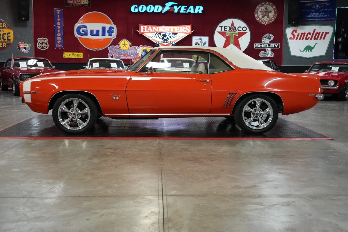 Chevrolet-Camaro-SS-Style-1969-Coupe-19