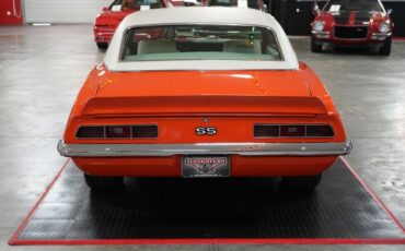 Chevrolet-Camaro-SS-Style-1969-Coupe-4